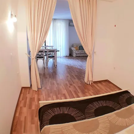 Diamamnt Residence Ap 11B סאני ביץ'
